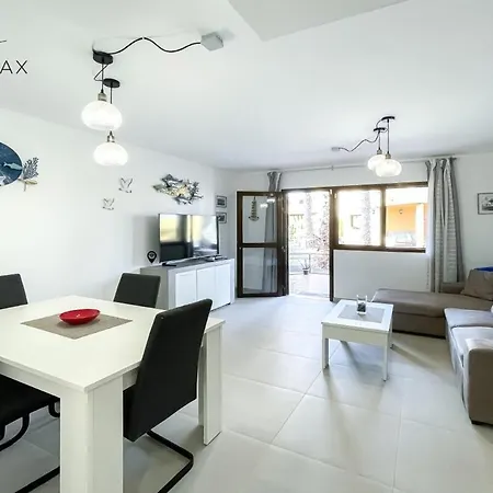 Apartment B-rent Amazing Flat With Pool *