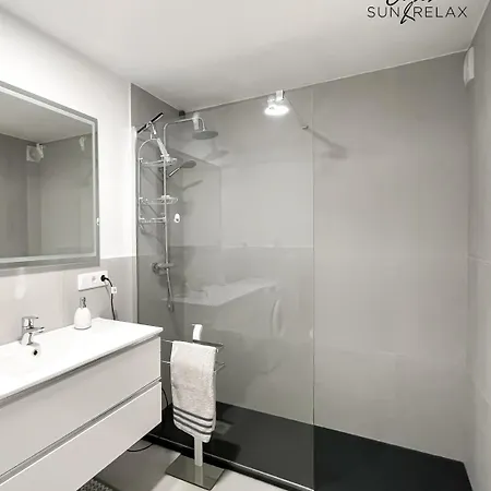 B-rent Amazing Flat With Pool