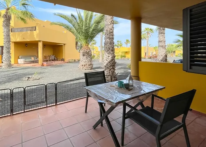 Lägenhet B-rent Amazing Flat With Pool Corralejo