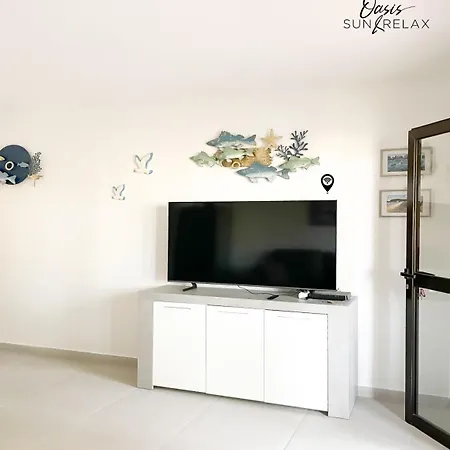 B-rent Amazing Flat With Pool קורלחו